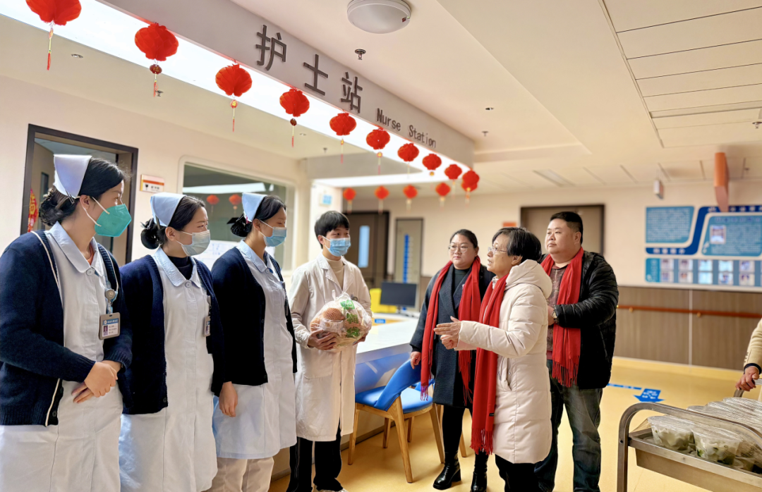 新春慰問(wèn)送溫情，除夕關(guān)懷暖人心！